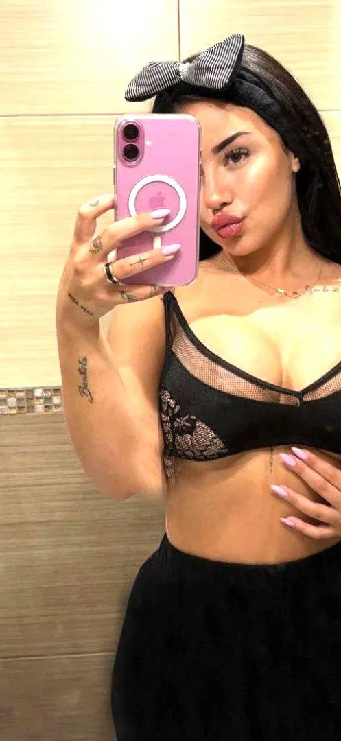 all black with a pop of pink posted by SereneSorceressx