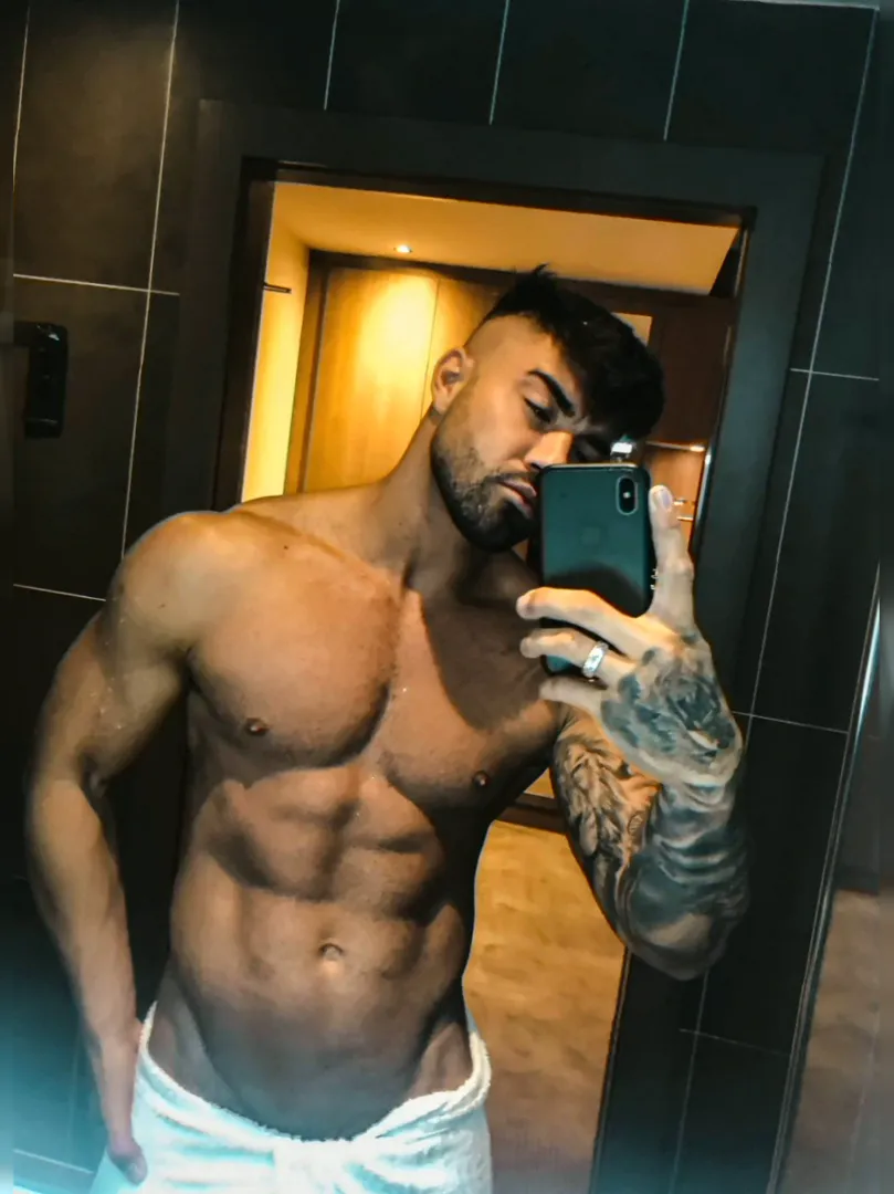 All showered posted by ChaosLoaf495