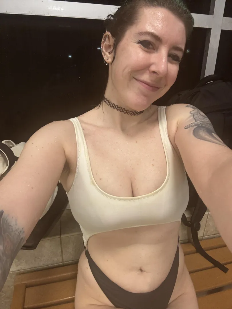 All smiles when I look this good posted by sirenskiss3