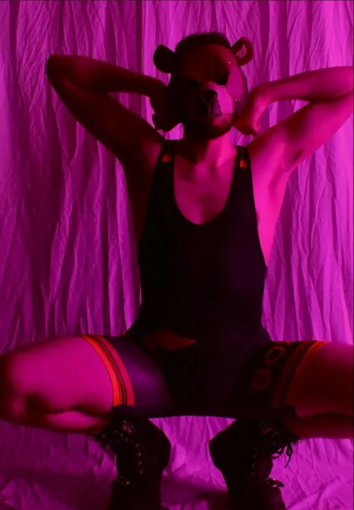 All sweaty and musky by F1uffySuccubu5