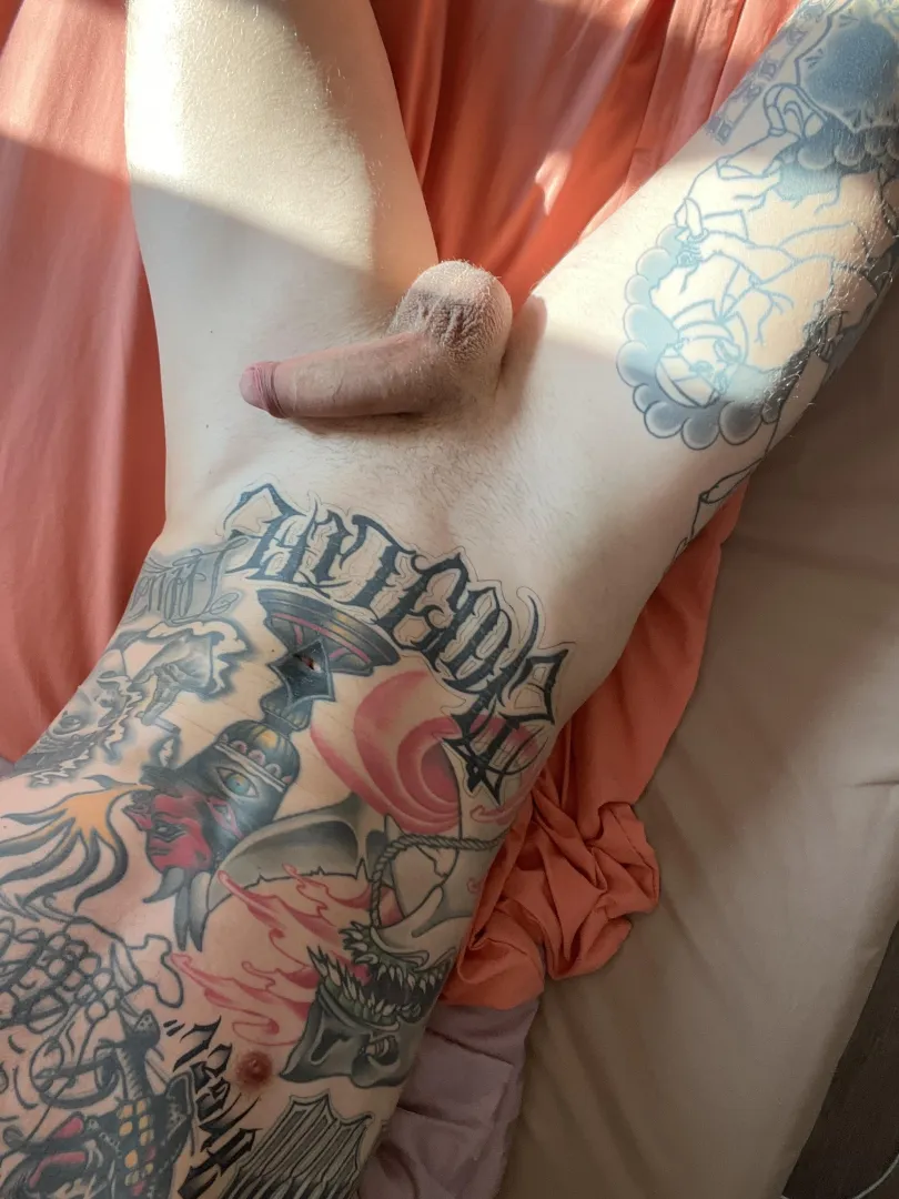 All you really need is a little bit of sunlight and you're good  posted by Sak_Luke