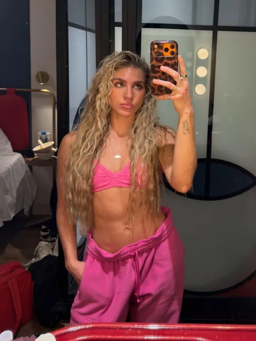 Alli Smeltzer by DolGrenn