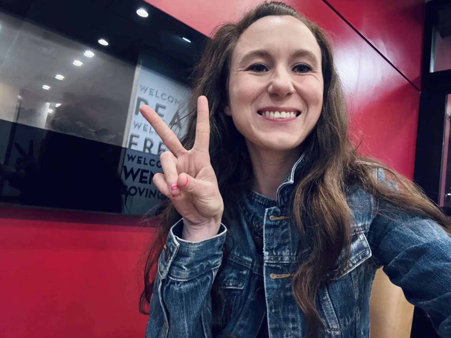 Almost to 1,000 followers please upvote follow dm and dm me for 4 NUDES!!!  posted by Spicymomma120