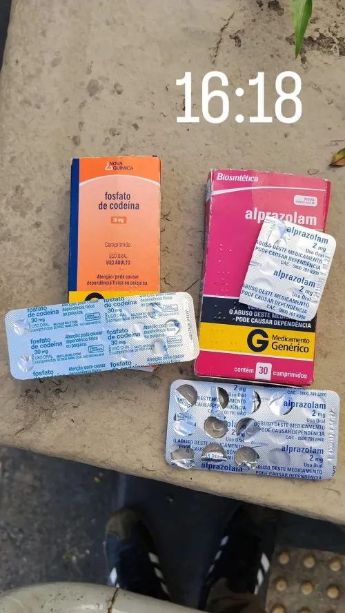 almoço de hoje - cod 30mg e alpra 2mg by psychocrackhead1