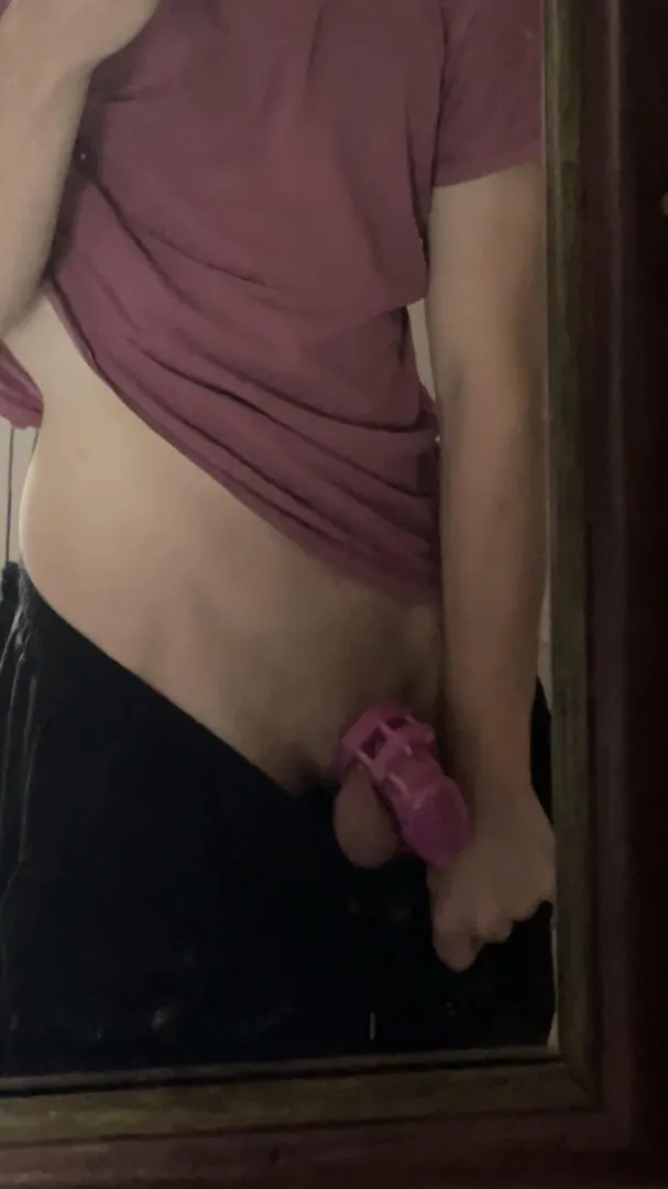 alone and straining in my little cuck cage while you’re out having fun with better men posted by dearestdarlingdead