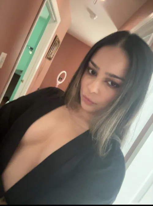 Already leaking. I didn’t even say anything yet. by yasminblakee