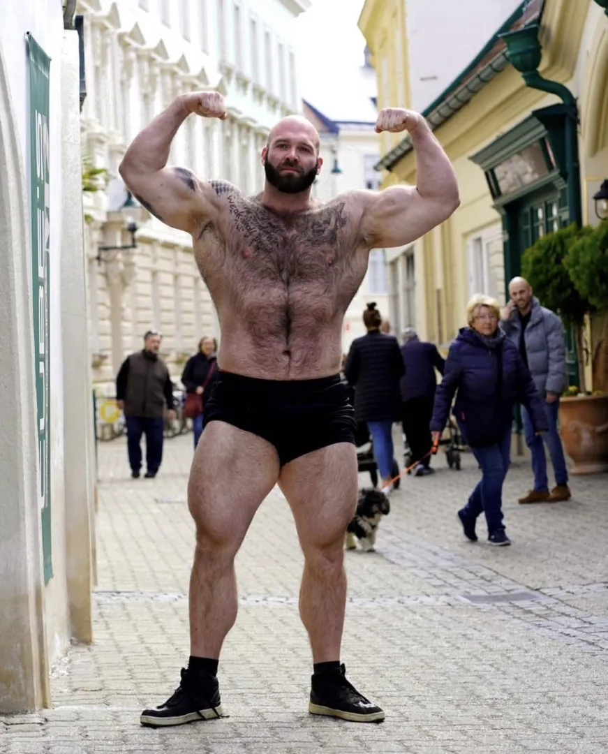 always flexing posted by SwordfishNo8601