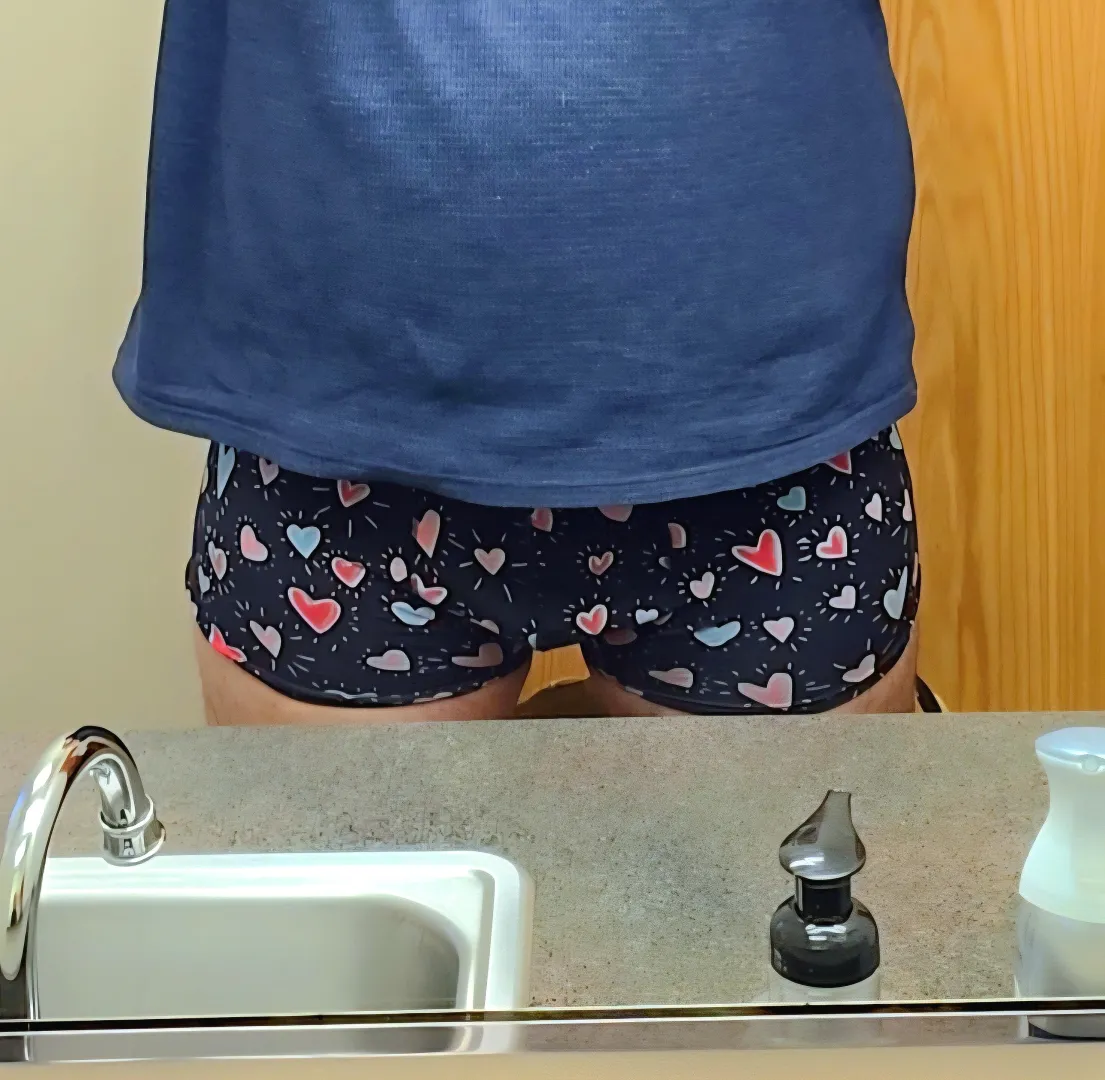 Always love heart undies posted by Urfavpeach27