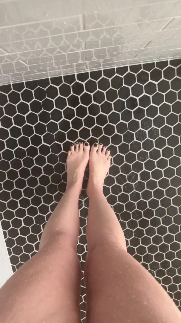 Always painted black posted by addictive_arches