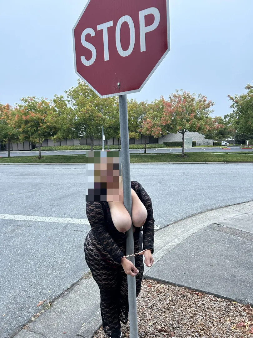 Always showing off my property! Handcuffed to a stop sign for 10 minutes for all to see! Let’s handcuff a few wives to together and show them off some place fun! posted by ThatThickWifeOwner