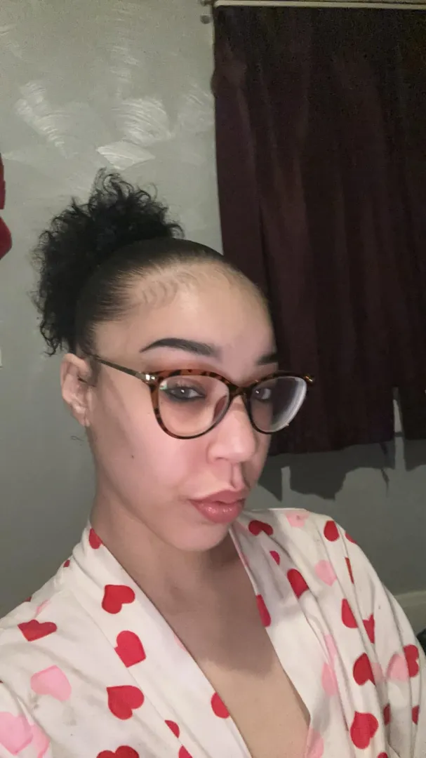 Am I boner worthy? posted by delphiraexo