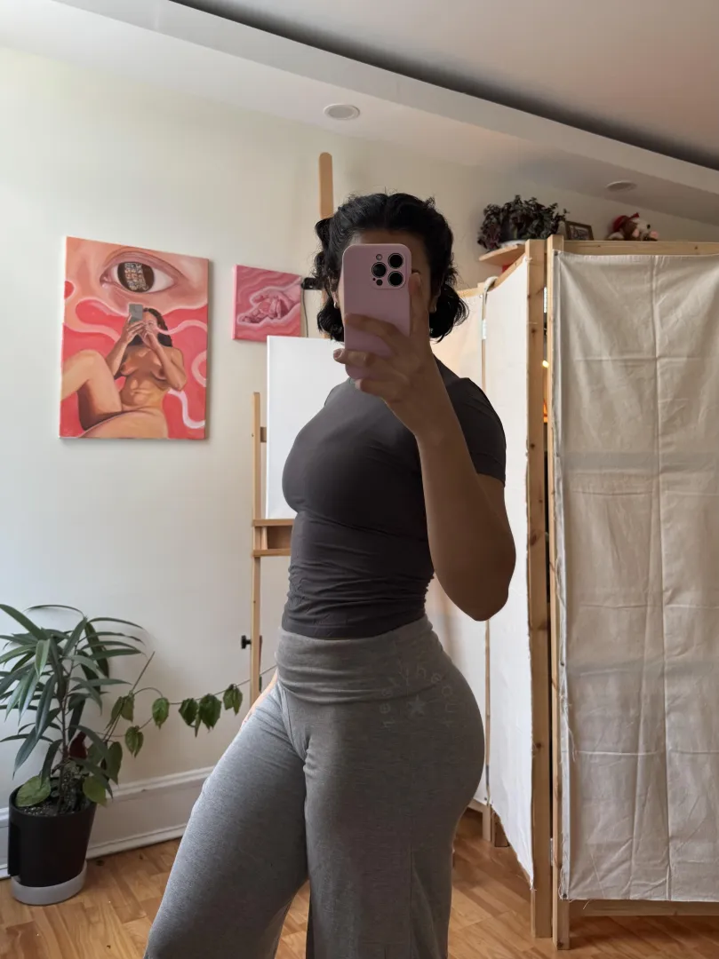 am i look hot posted by zestyheaux