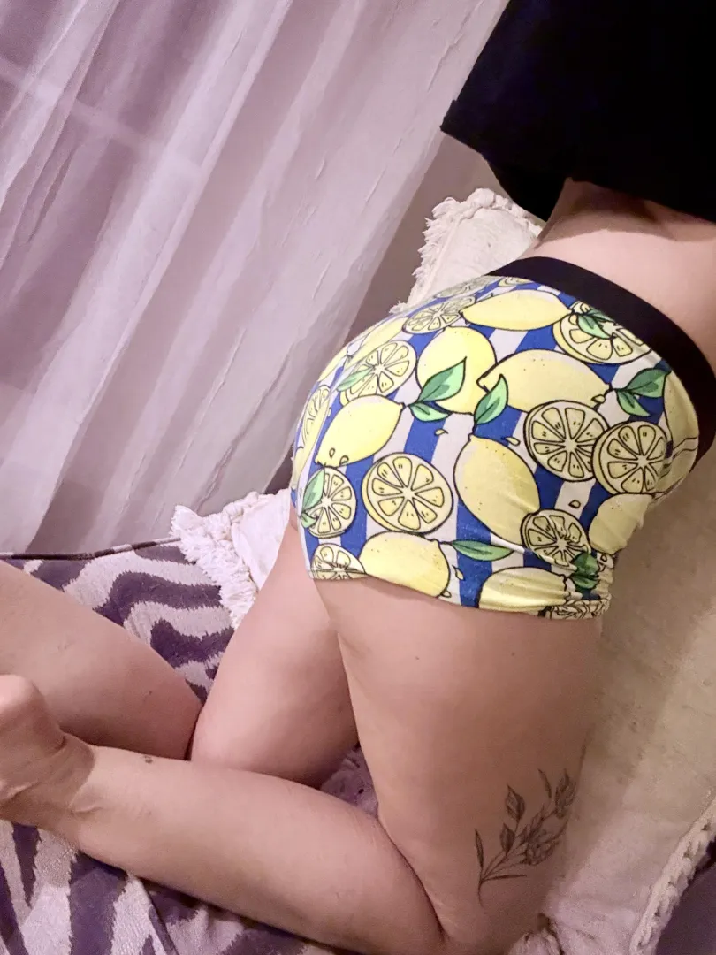 Am I sweet or sour? posted by ArisSoles