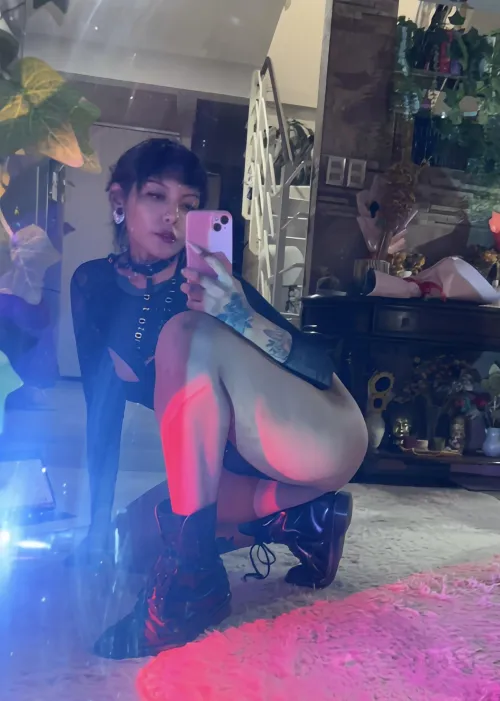 Am I the only one who thinks combat boots + lingerie is unfairly hot? by ErotiqueFaith