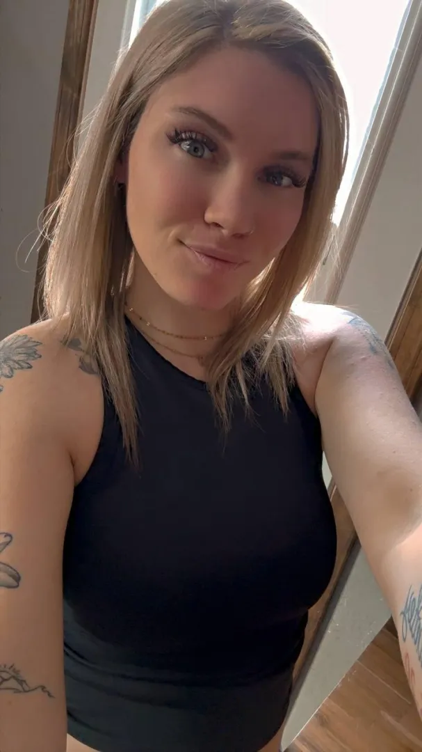 Am I the type of girl you'd dump your load in? posted by SweetEchloXO