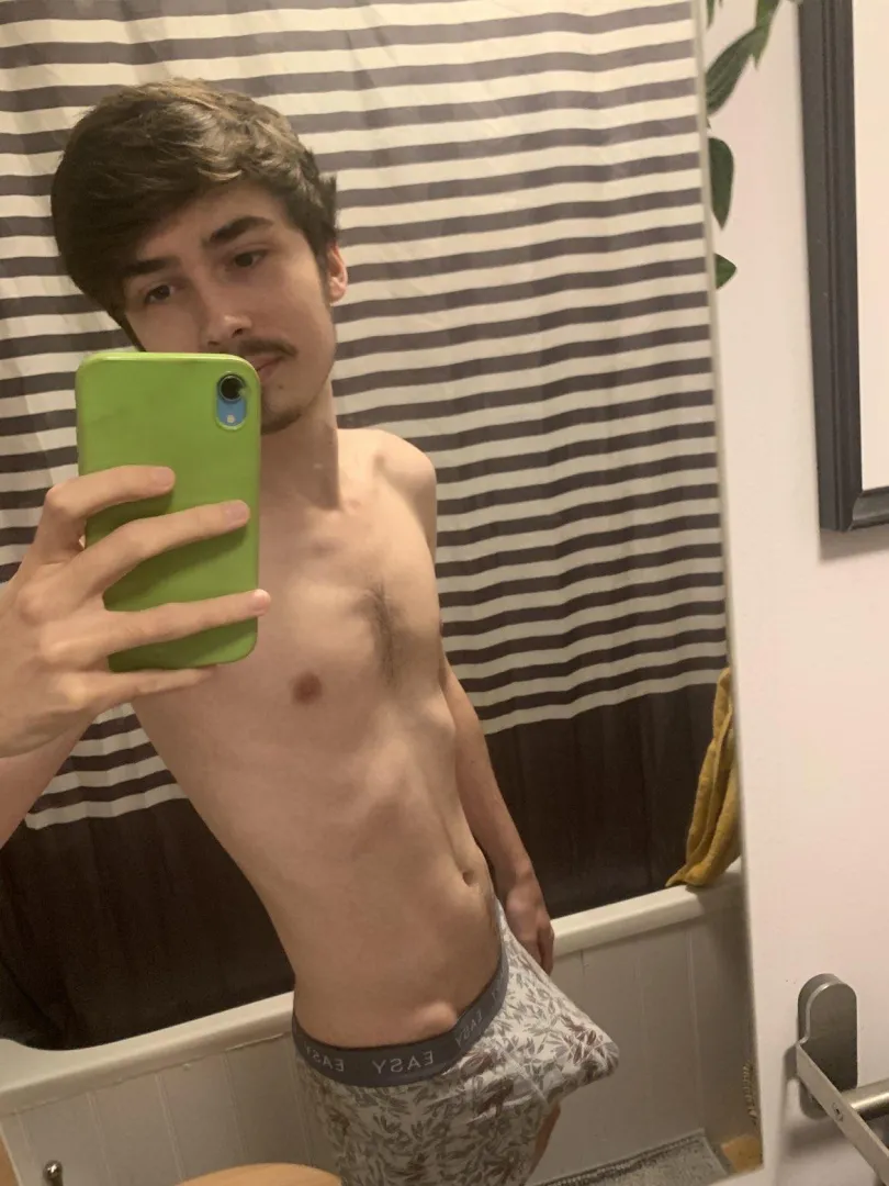 Am I too skinny?  posted by MidnightWithMatt