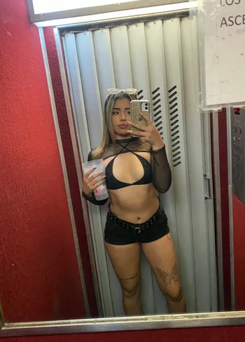 Am I unattractive cuz I’m only 18 & 108lbs posted by Responsible-Rich343