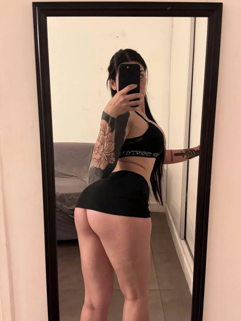 am I worthy of your load? posted by Petalya