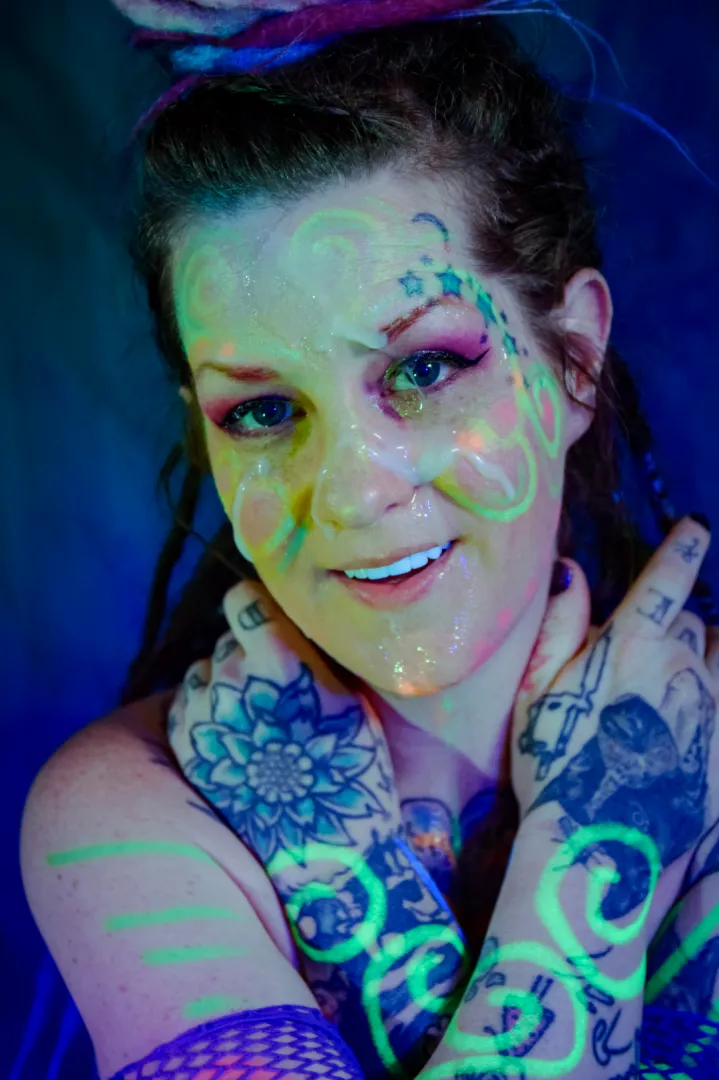 Amelia-Marie posted by Maximum-Variety-6351