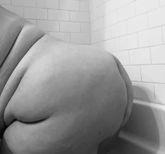 An ass that’ll melt your mind  by mmunch333