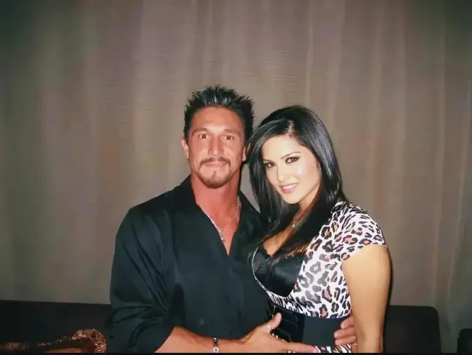 An old unseen pic of Sunny and Tommy by Whole-Party-7698