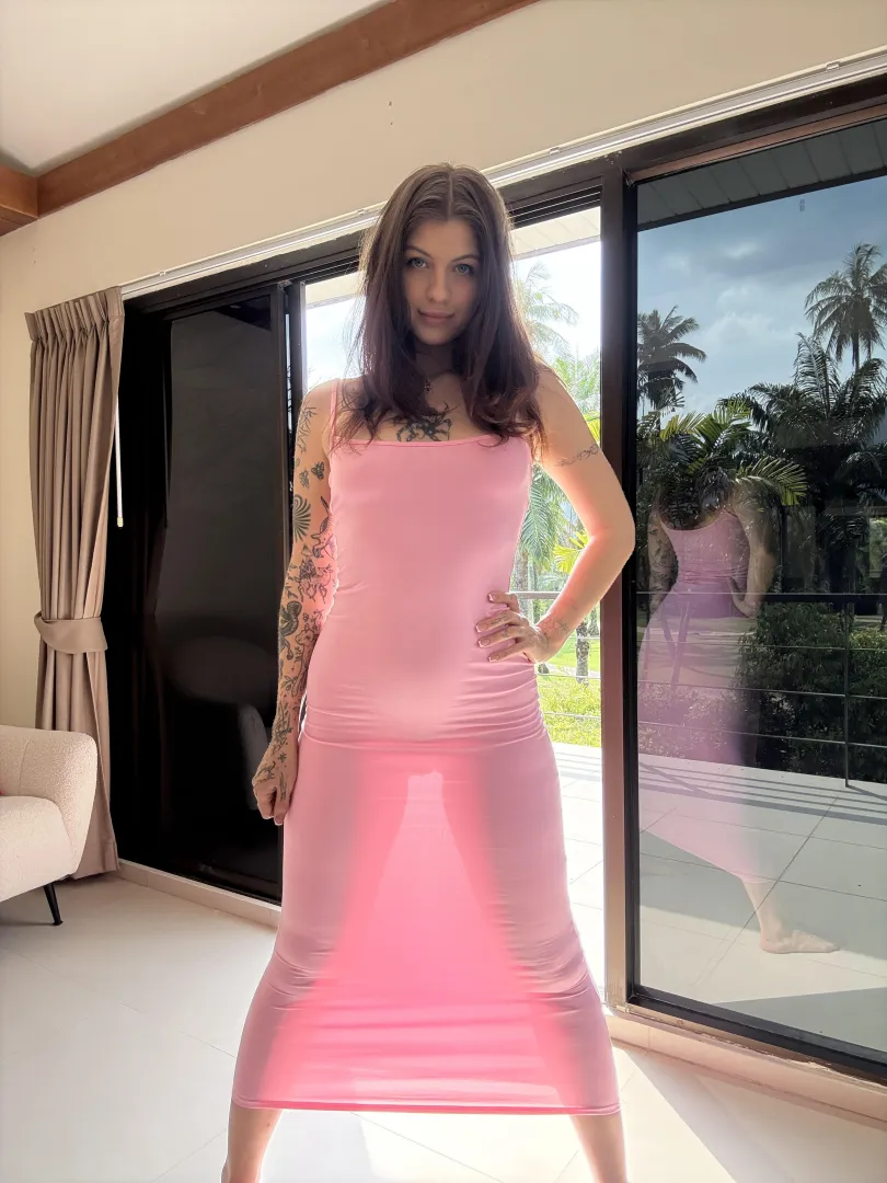 An ordinary pink dress, but something is missing posted by glowdisorder