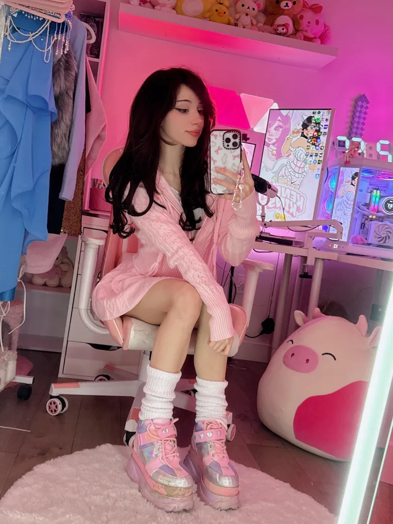 Anime and chill? posted by SugarBlussh