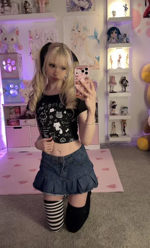 Anime and chill? by _LustyDoll