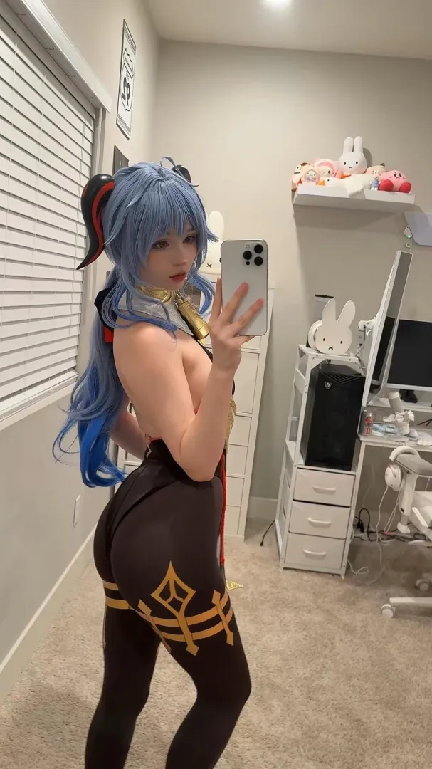 Anime and chill? posted by Smeepsi