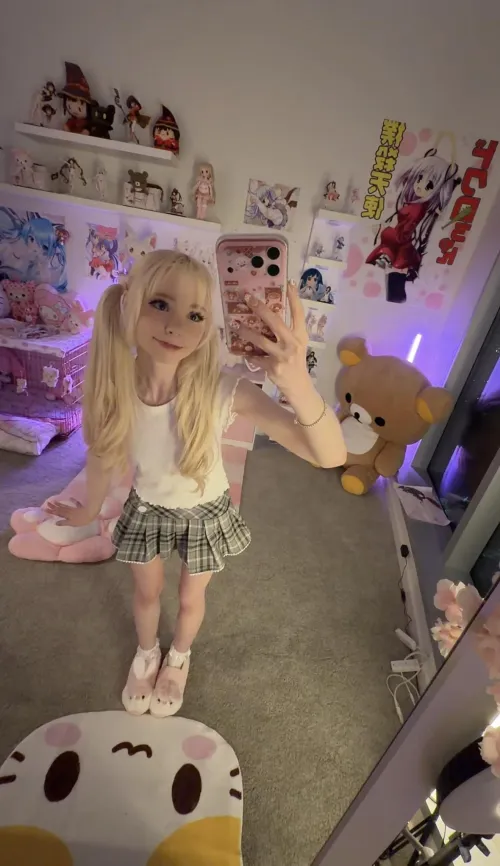 Anime and chill? by _LustyDoll