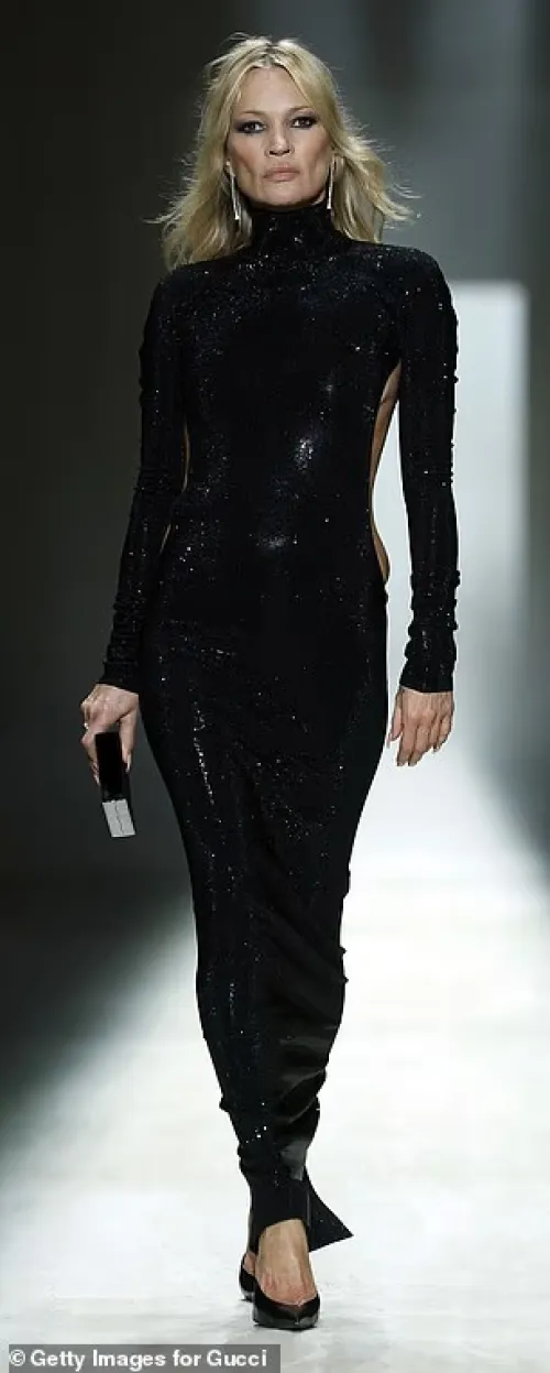 Another victim of buccal fat removal? by sashie_belle