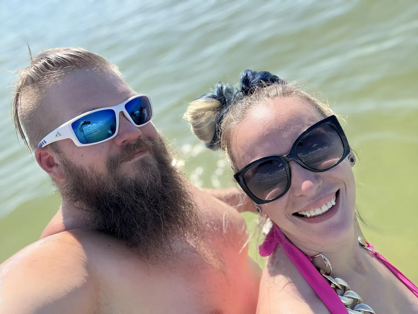 Any couples near lake tomahawk? Rn? Looking to surprise hubby with bj vehicle swap… only dm if close n can meet…. No single males PLZ!!!! posted by SomeExcitement3112