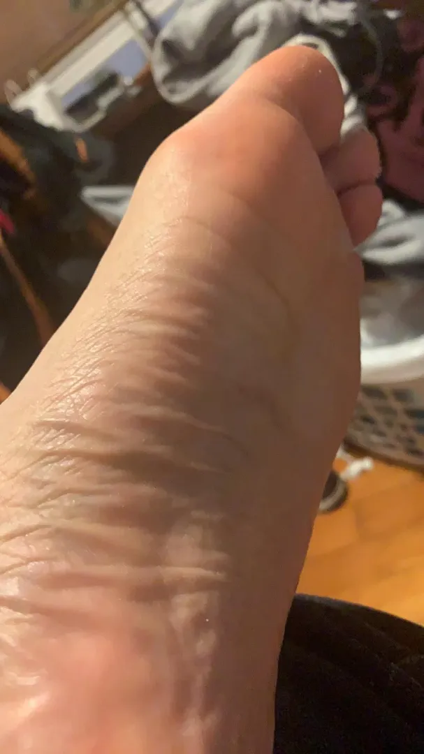 Any girl wanting to lick my sole? Size 12, M31. posted by Suspicious-Base-7207