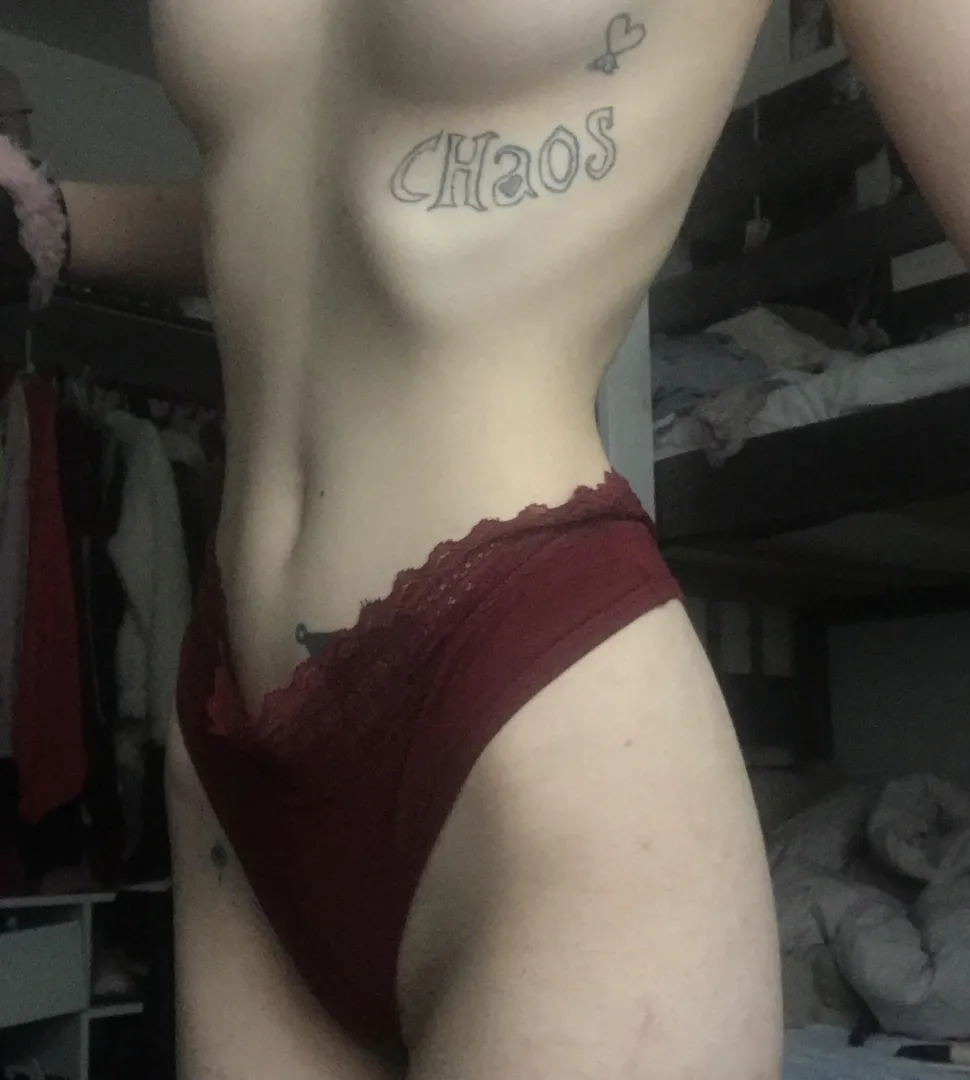 Any girls in Omaha with little to no experience eating pussy? posted by emodreaming