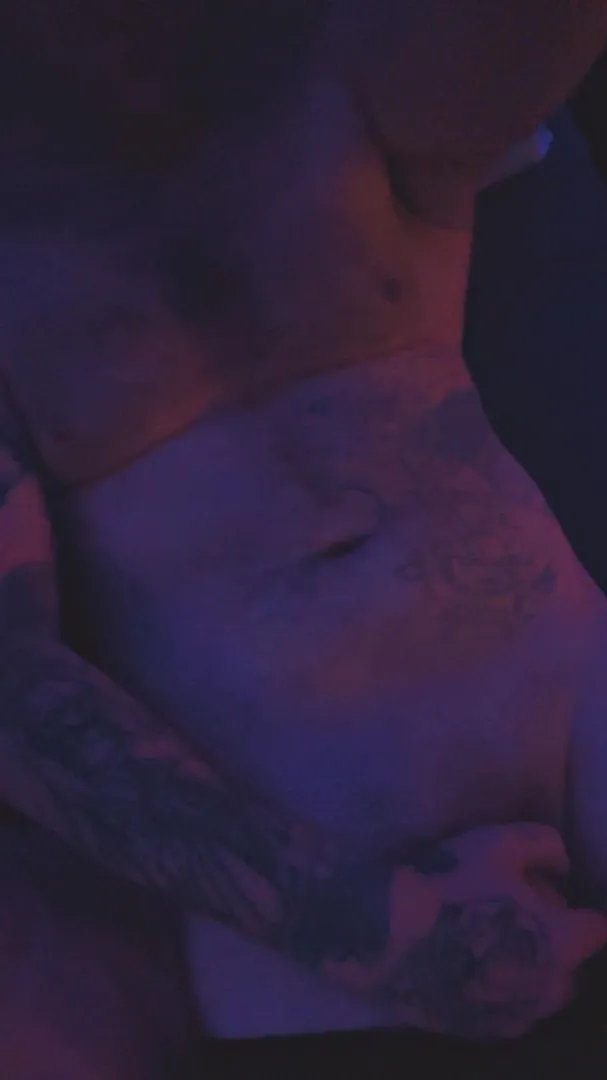 Any girls wanna come chill for a couple hours sor (m) posted by dirty_deedz362