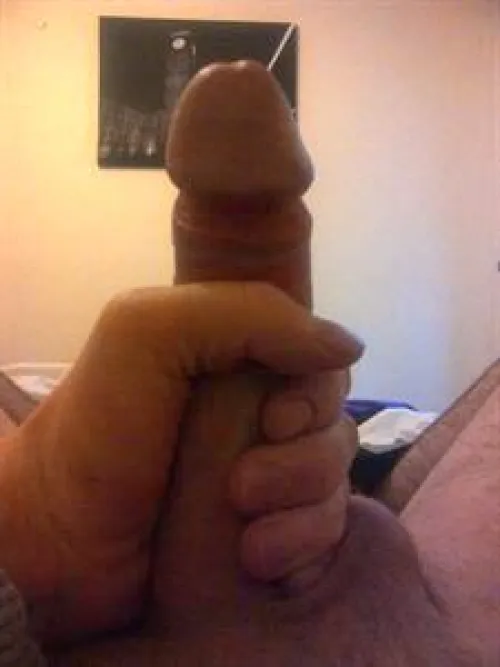 Any guys Alloa area looking for gen fun older guy here by Ok-Accountant-9459