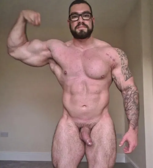 Any gym lads? by Unfair_Classroom_321