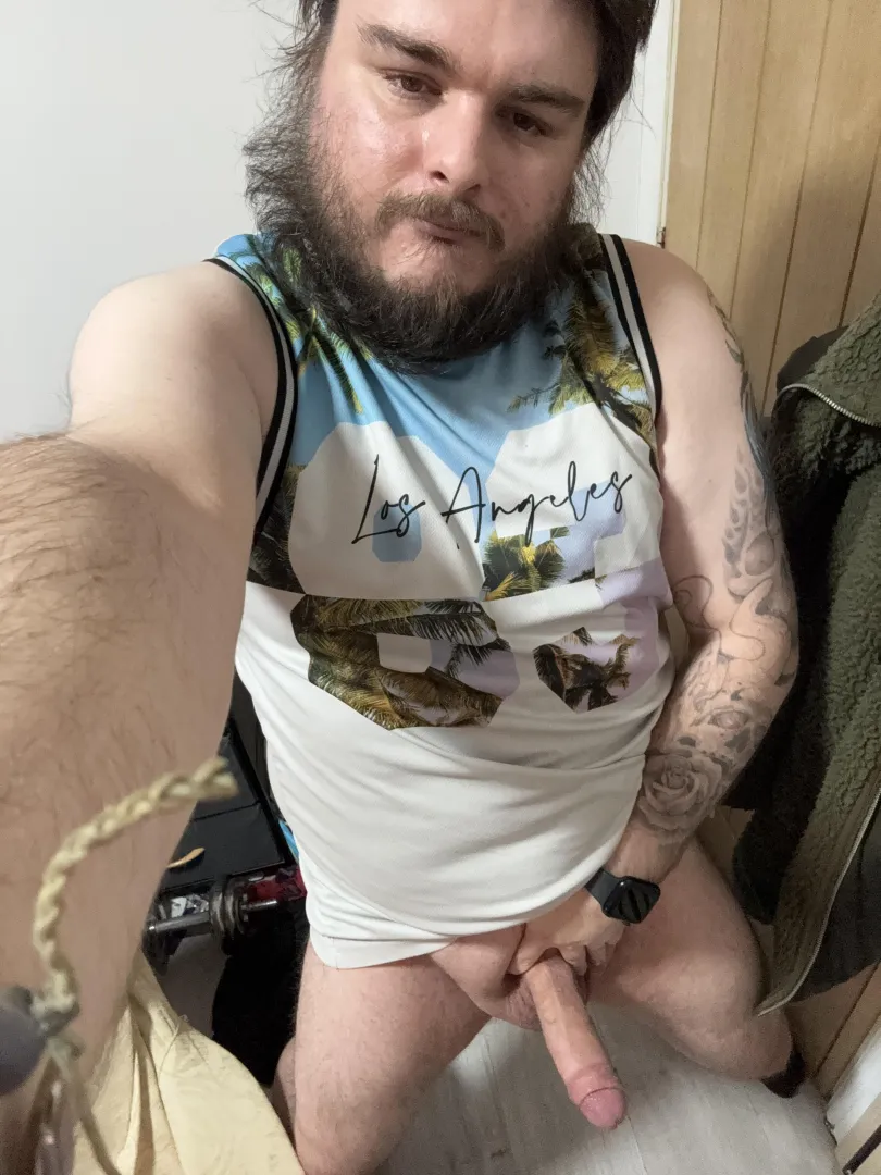 Any ladies like their men big and hairy? posted by TheMVP94