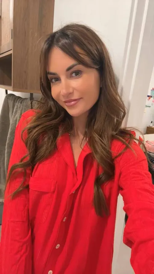 Any married men willing to fuck me?? by cutiebunnymoore