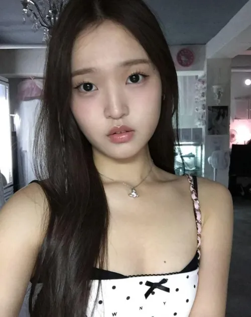 any massive-dicked daddies wanna be the one to brutally deflower my virgin cunt? :3 by TeaseAnd-Smile