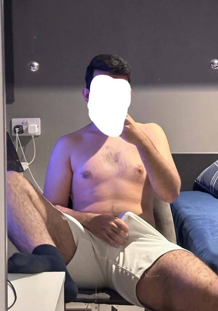 Any pretty twink in Newcastle? posted by z_yrea