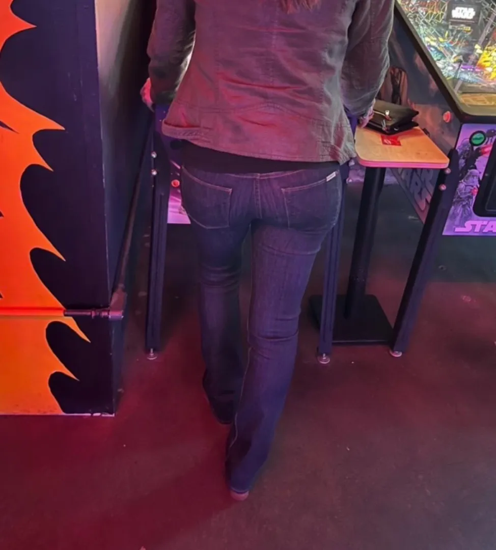 Any uoung hot guys looking for Hot wife? posted by Drax85296