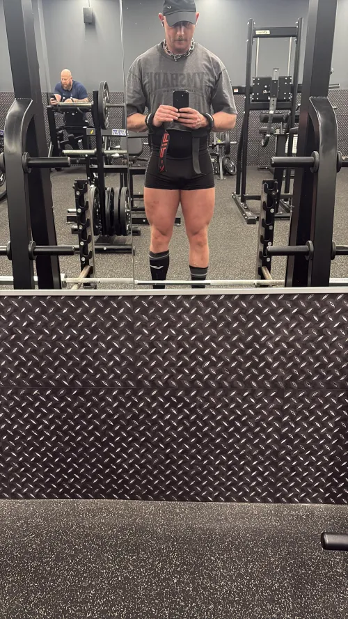 Anyone else lift in theirs? by GrowingBachgen