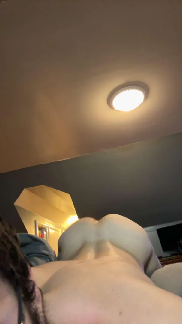 Anyone in Hattie super kinky? I wanna try more things!! M21 bottom posted by SouthMsbiguy