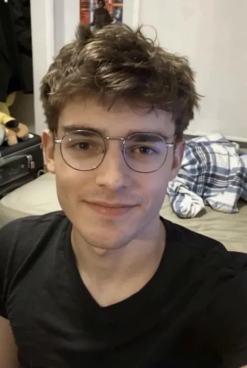 Anyone into an Irish lad like me? (21) by Adventurous-Toe-6710