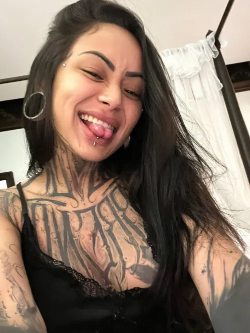 Anyone into tattooed globe? by KinkQueenEy