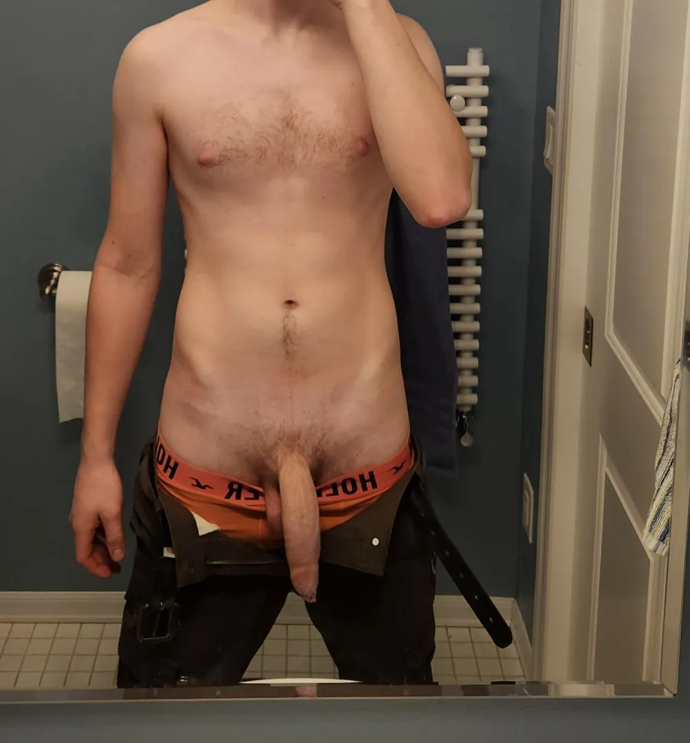 Anyone looking for a hung electrician? posted by nineyearz_old