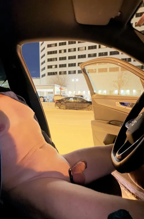 Anyone staying at the Sheraton tonight? by Maleficent_Goat4591