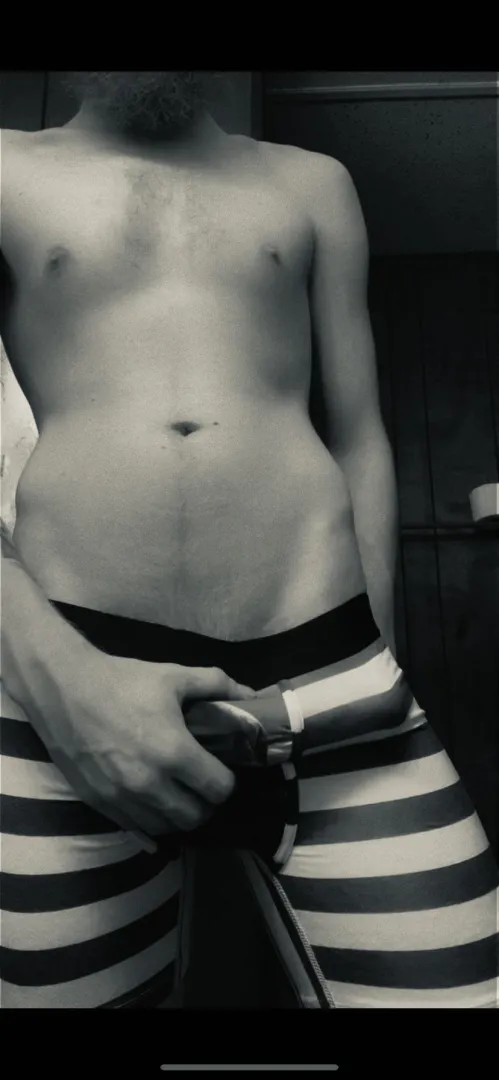 Anyone wanna chat? M24 posted by Jealous-Bath3296