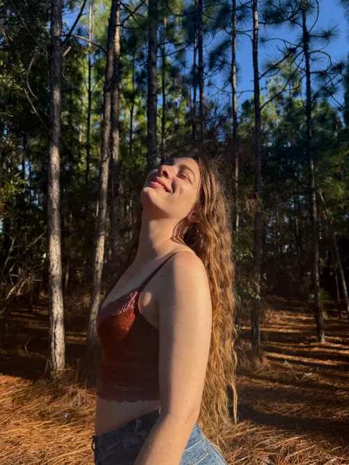 Anyone wanna swap nudes with each other for free? Say 